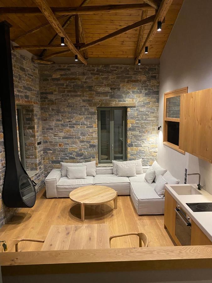 Ej Boutique Suites Milína Eksteriør billede