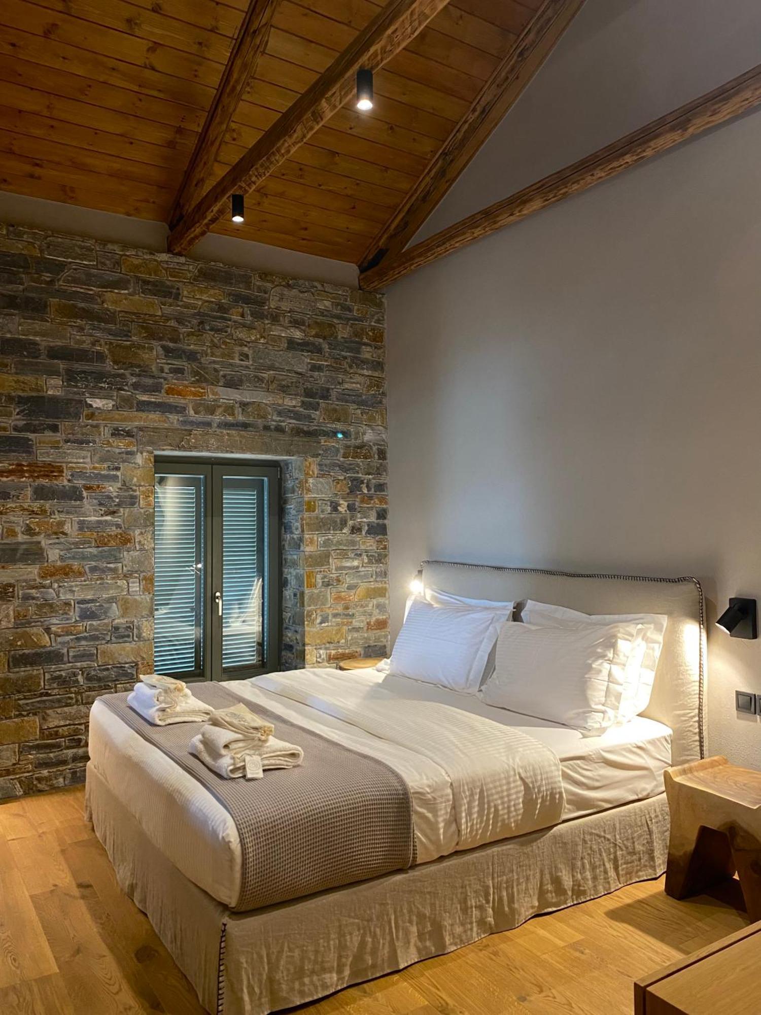 Ej Boutique Suites Milína Eksteriør billede
